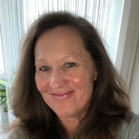 Meet your Posher, Dawnise - Picture 1 of 1